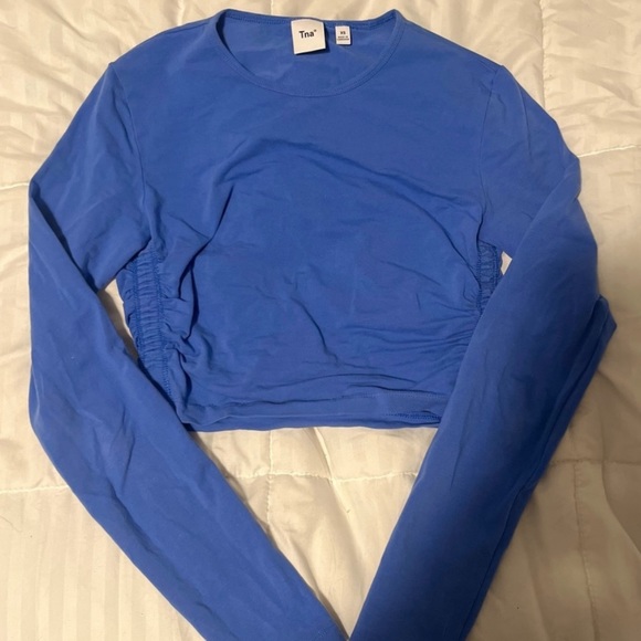 TNA Malibu Longsleeve - Picture 2 of 4